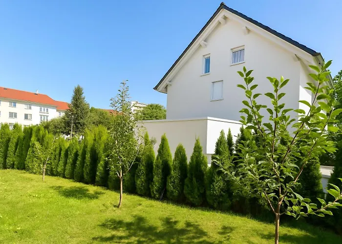 Deluxe Pearl Eg Apartment